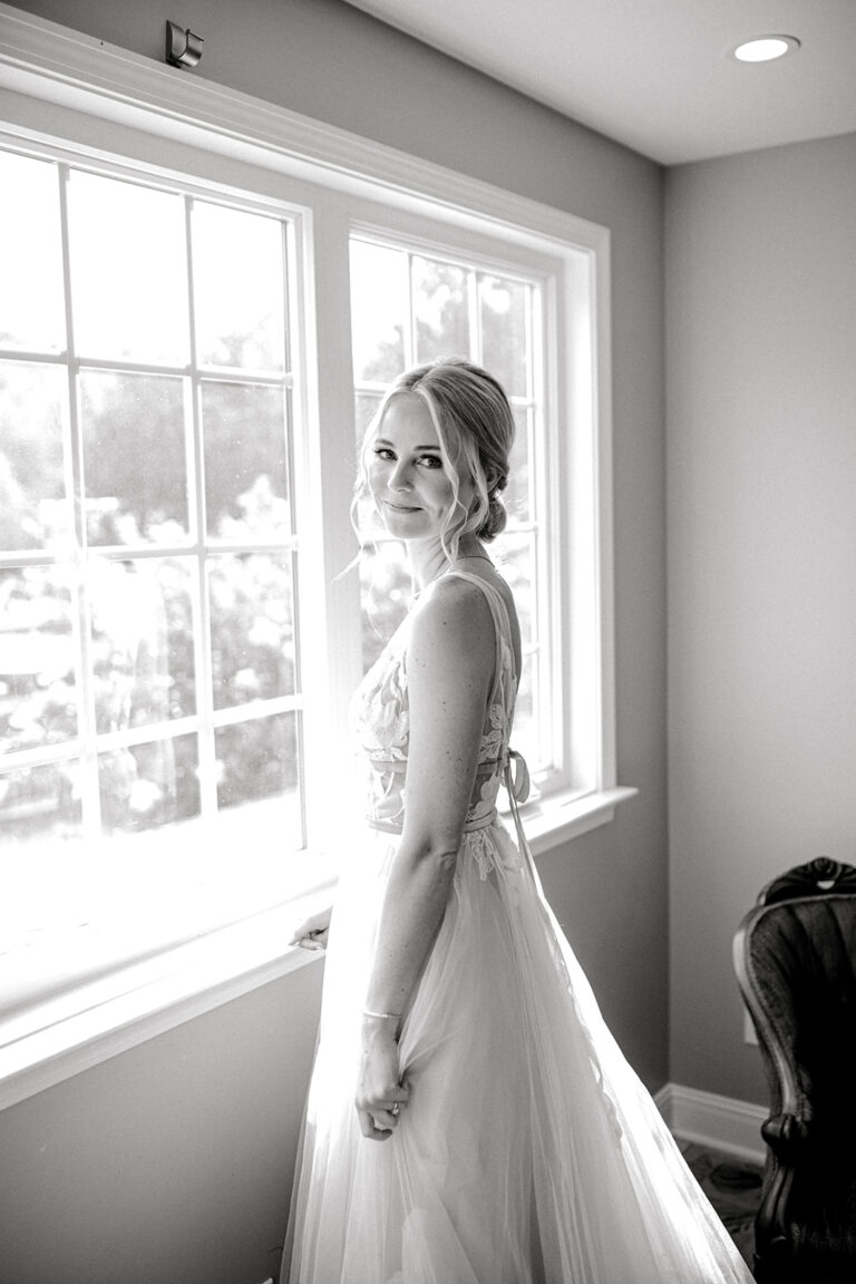 7 Of The Very Best Nashville Wedding Photographers   Green Door Gourmet Tn Wedding With Color 8 768x1152 