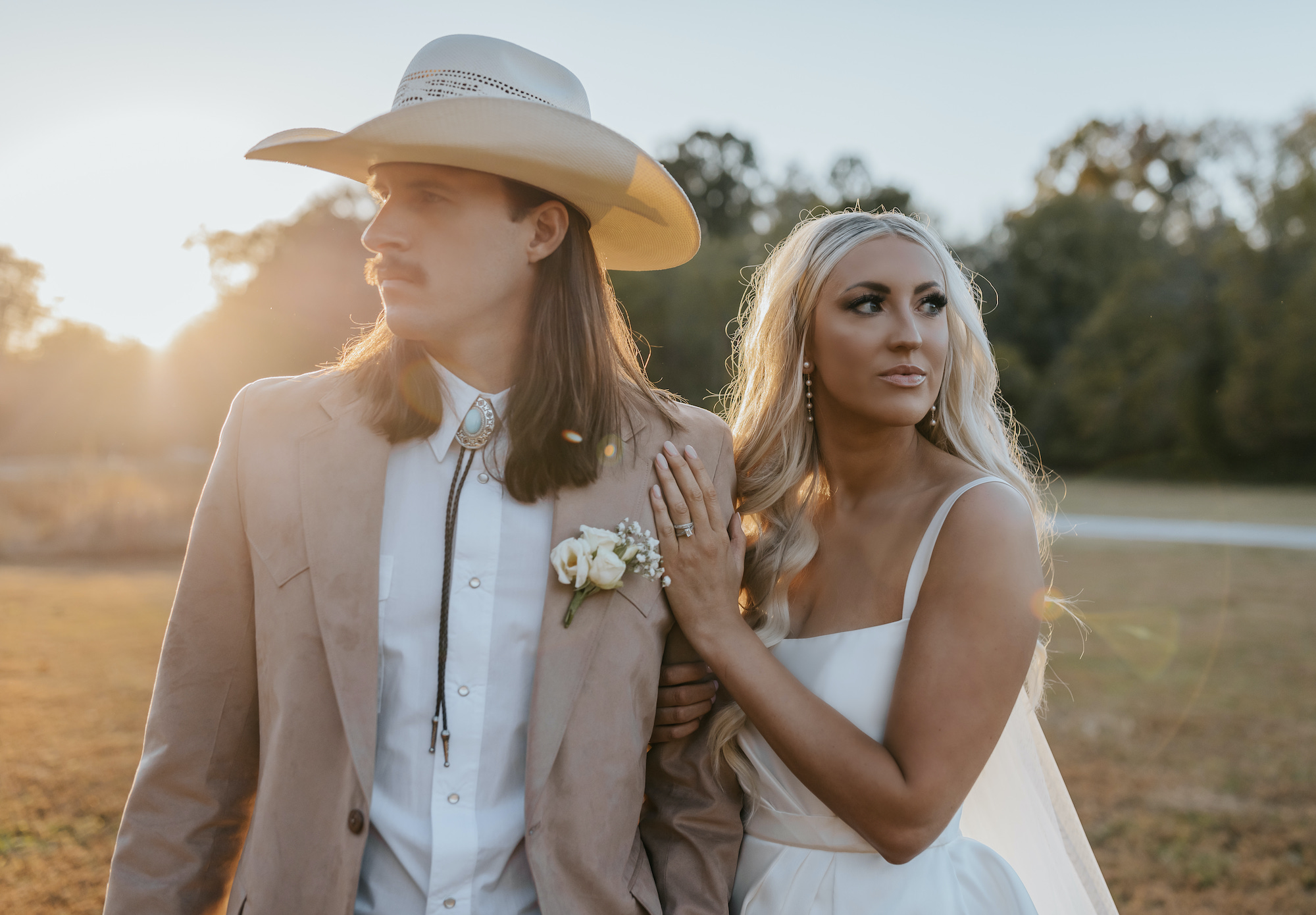 How to Infuse Western Country Touches Into Your Nashville Wedding