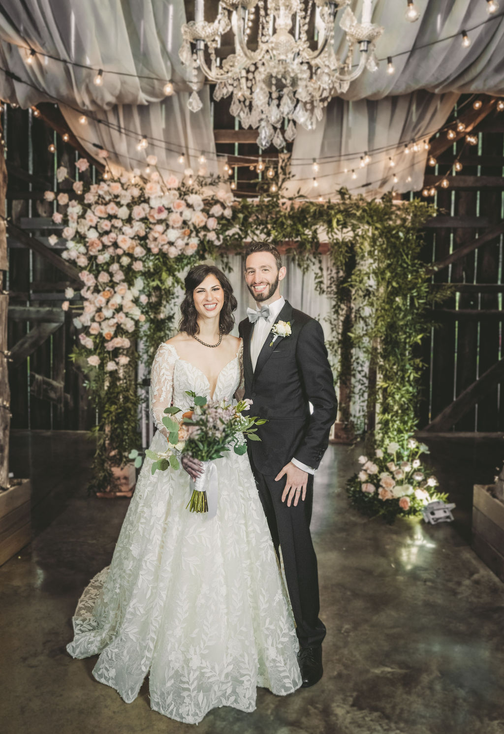 drakewood farm wedding with tornado warning nashville bride guide 48 - A Tornado Didn't Stop This Drakewood Farm Wedding From Happening Drakewood Farm Wedding with Tornado Warning