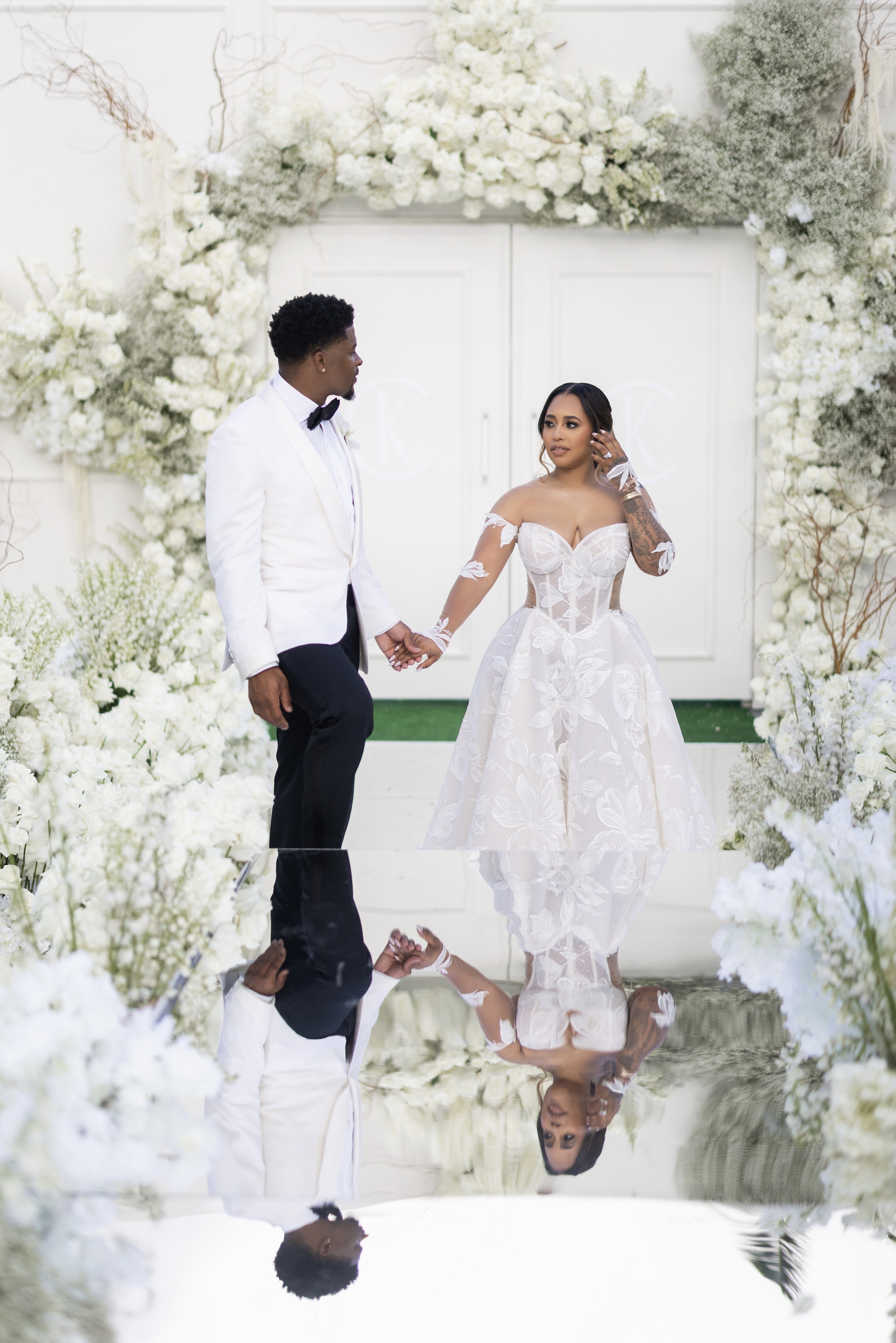 NFL Player Chris Thompson and Makeup Artist Kash Thompson's Wedding