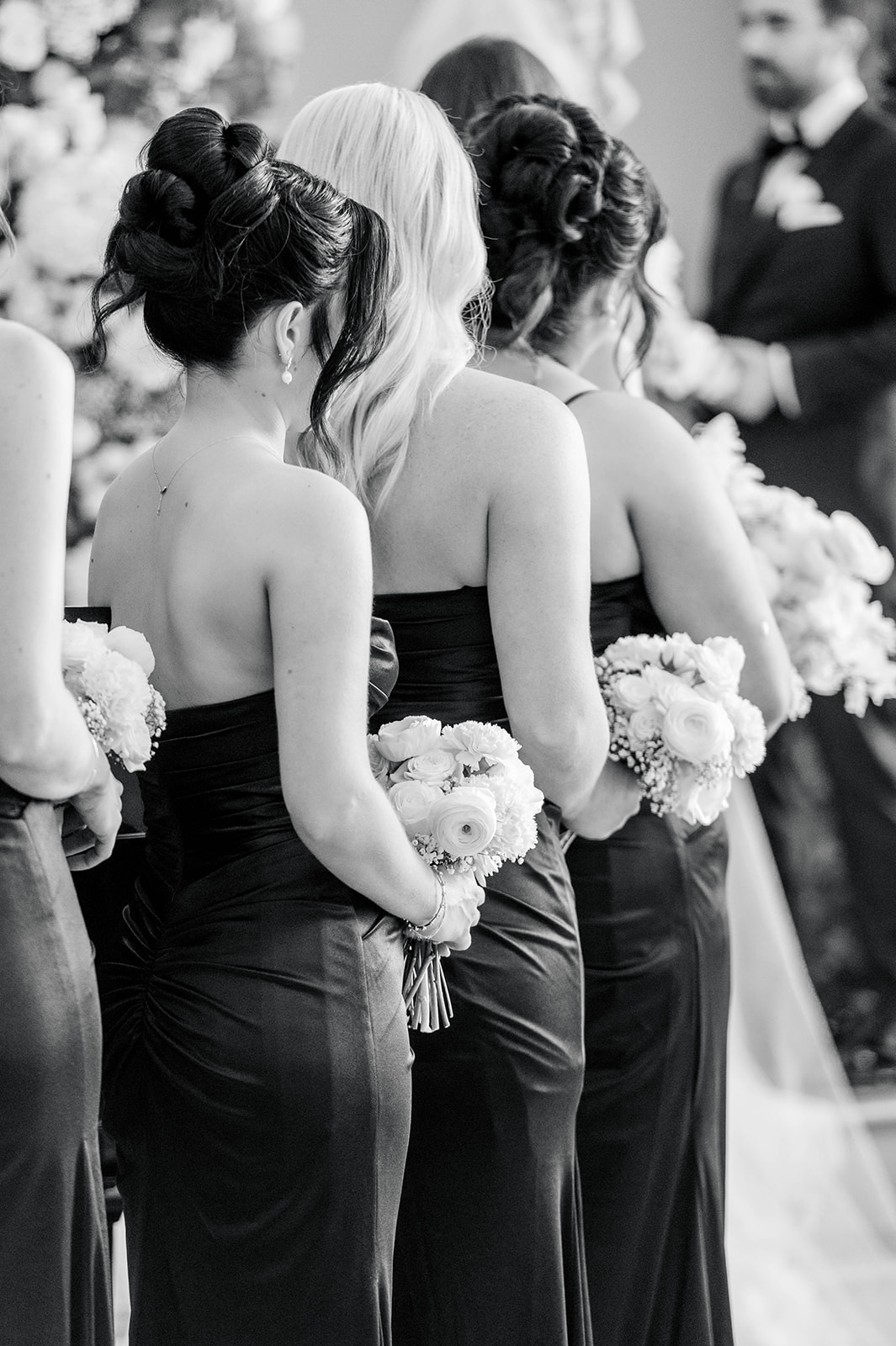 Tennessee Wedding with Timeless Color Palette
