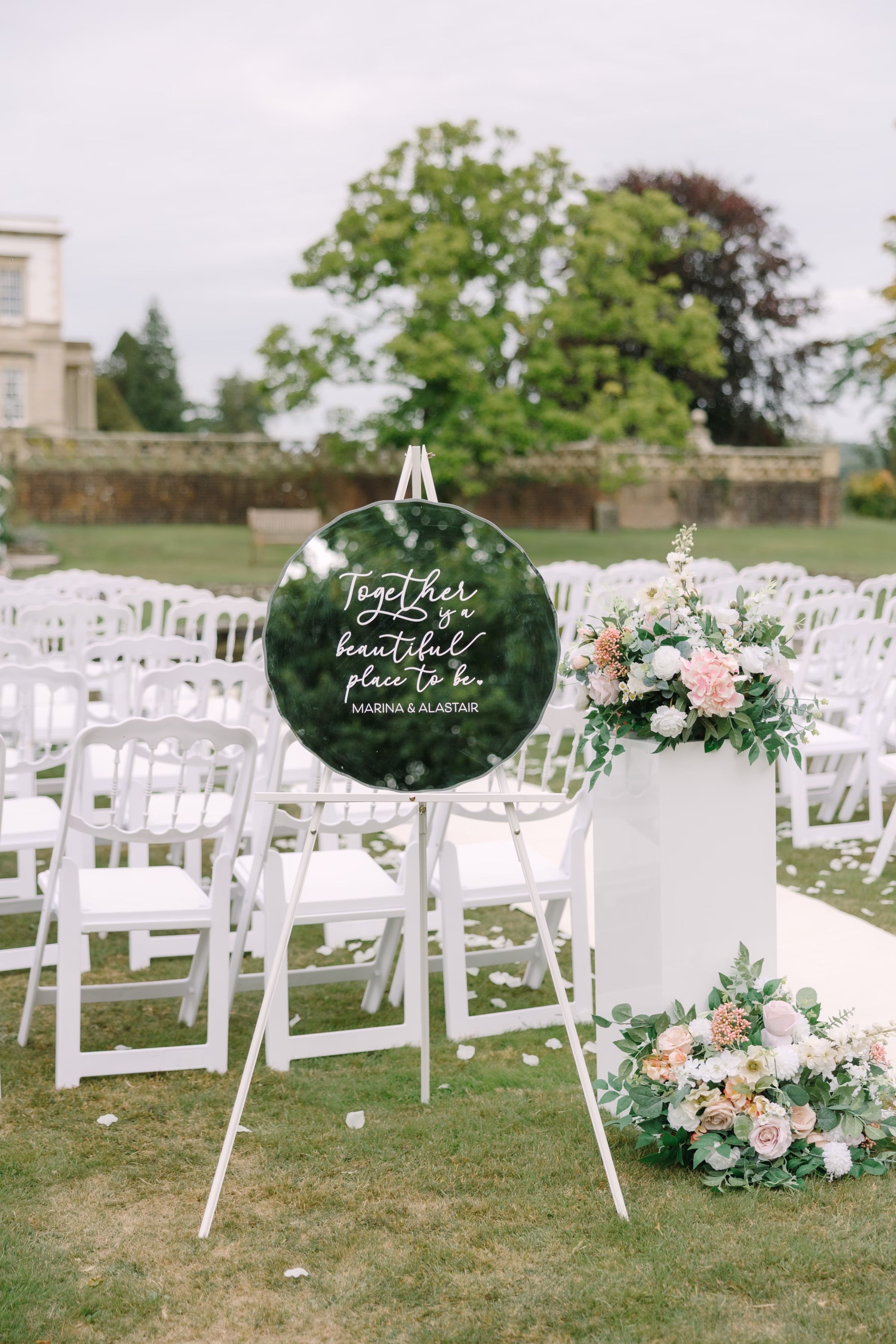 How To Personalize Your Wedding in Ways that Actually Matter w/ Chelsea Barton - Author of Cricut Weddings
