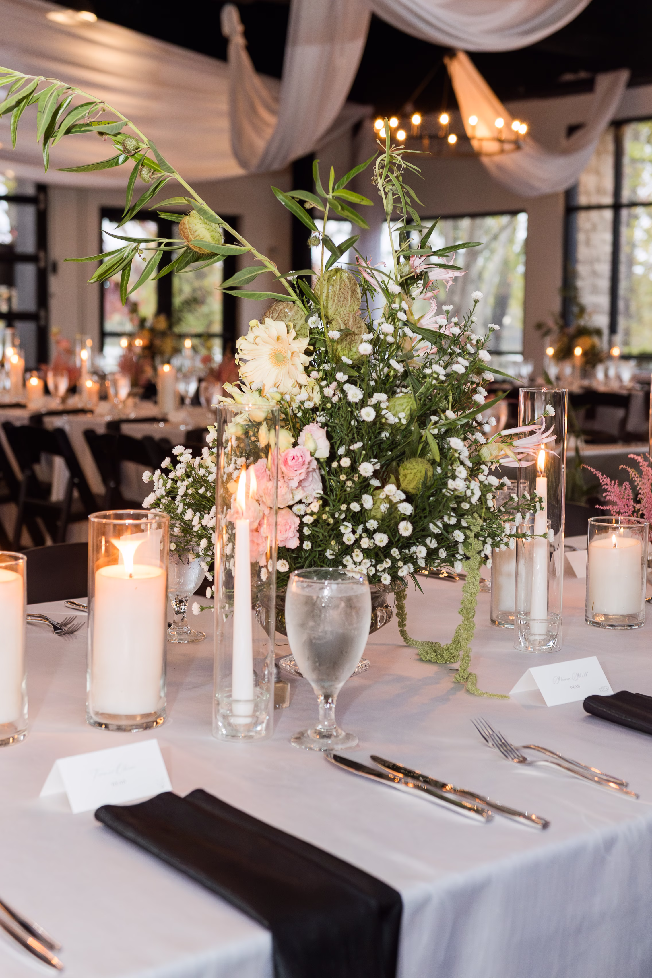 Black and White Nashville Wedding with Rainy Sparkler Sendoff Rebecca Musayev Photography