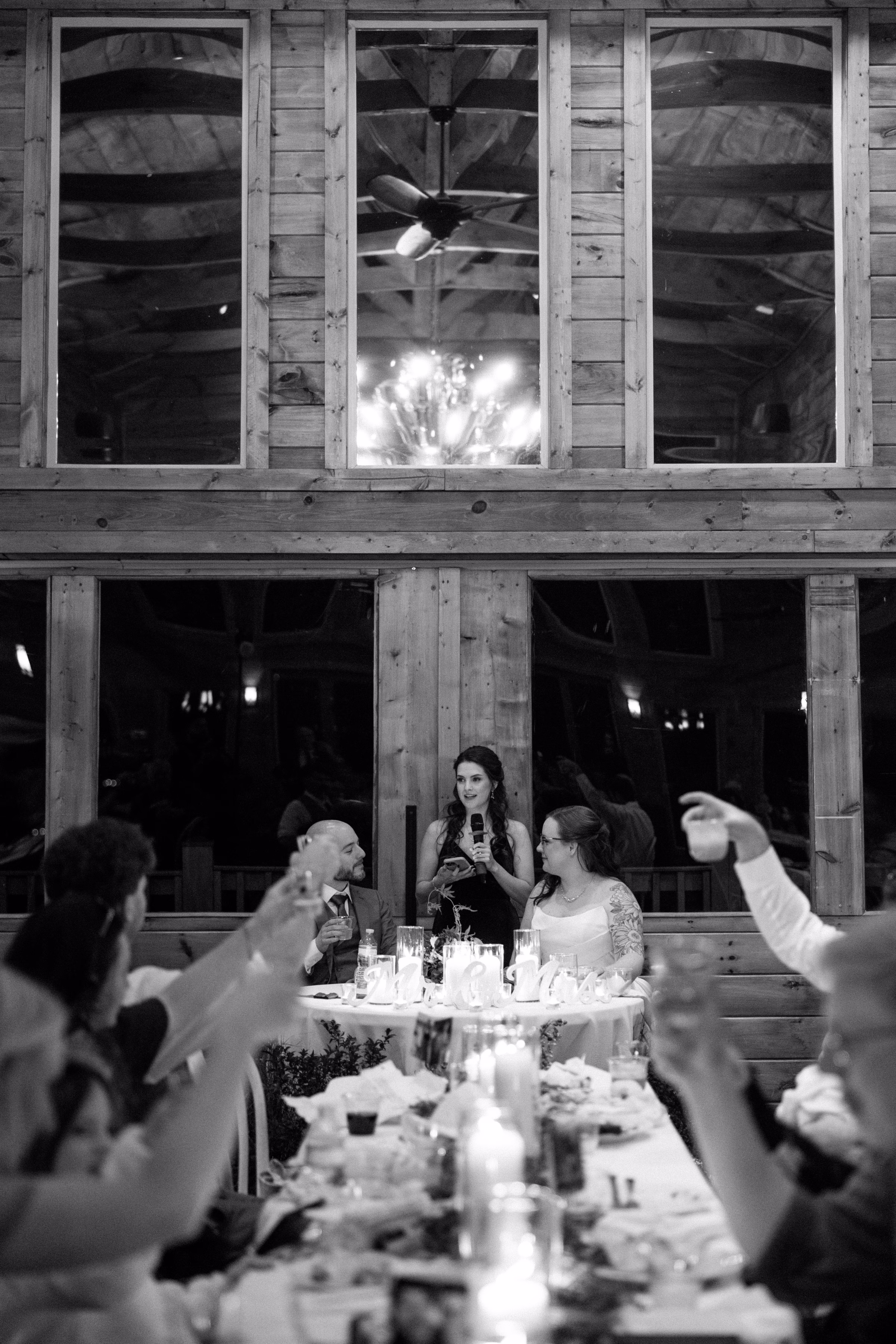 Nashville Wedding with Sunflower Details Hannah Lee Photography