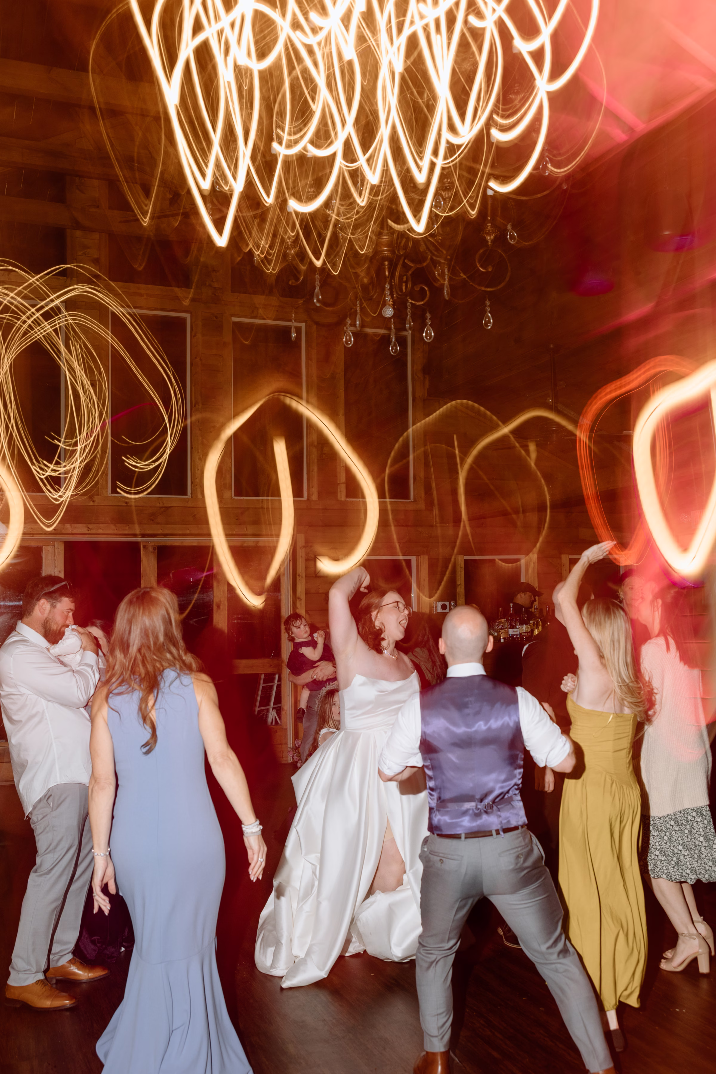 Nashville Wedding with Sunflower Details Hannah Lee Photography