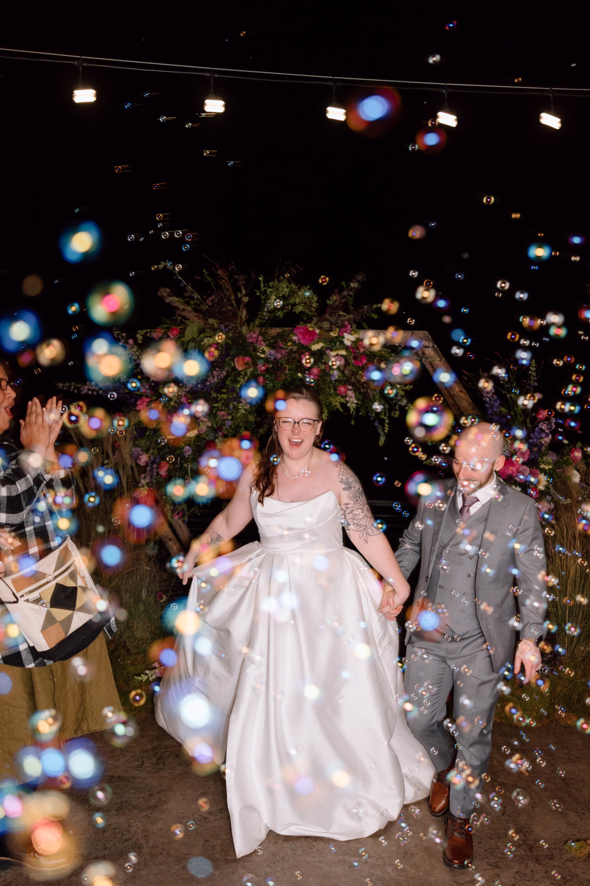 Nashville Wedding with Sunflower Details Hannah Lee Photography
