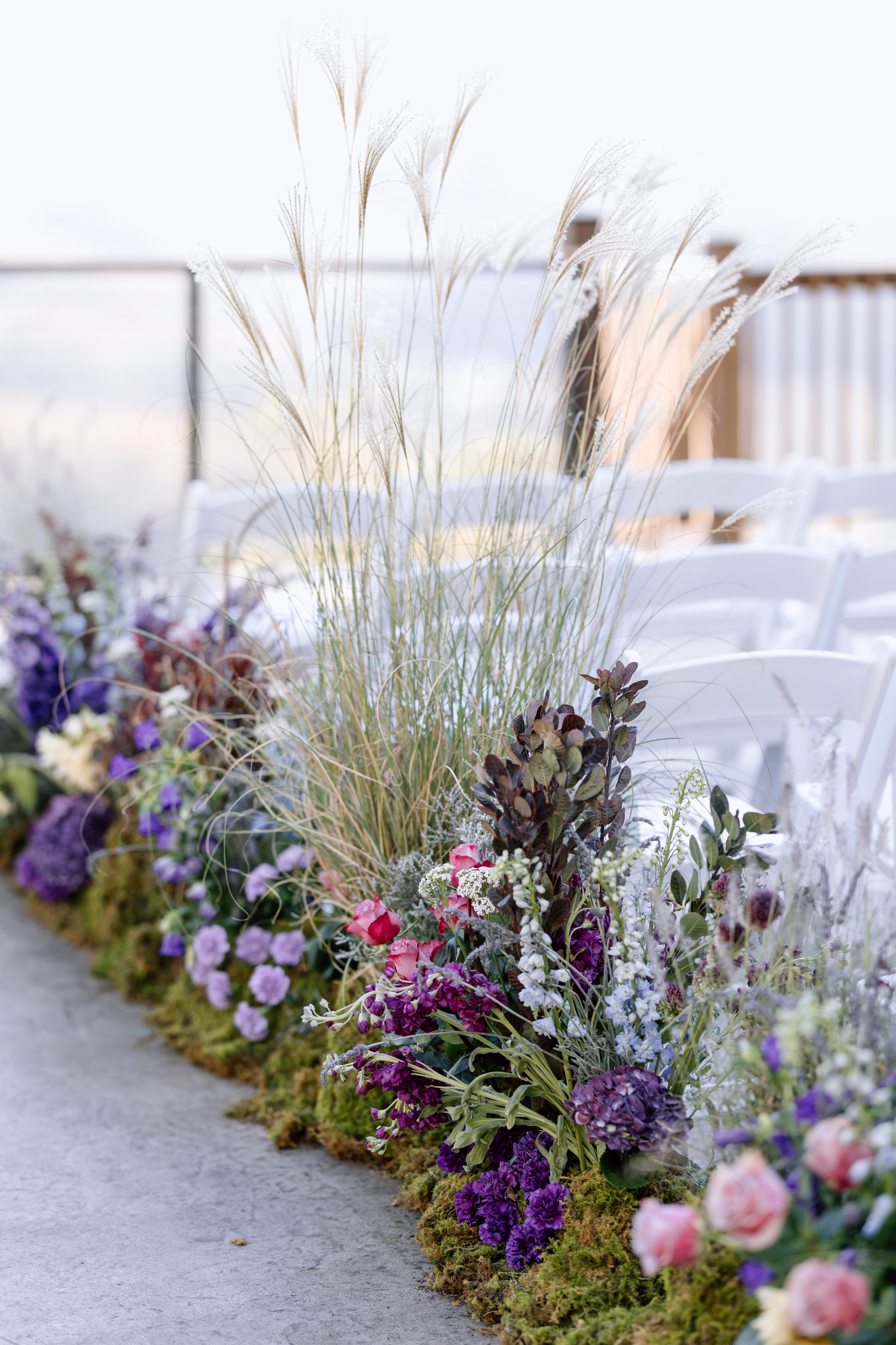 Nashville Wedding with Sunflower Details Hannah Lee Photography