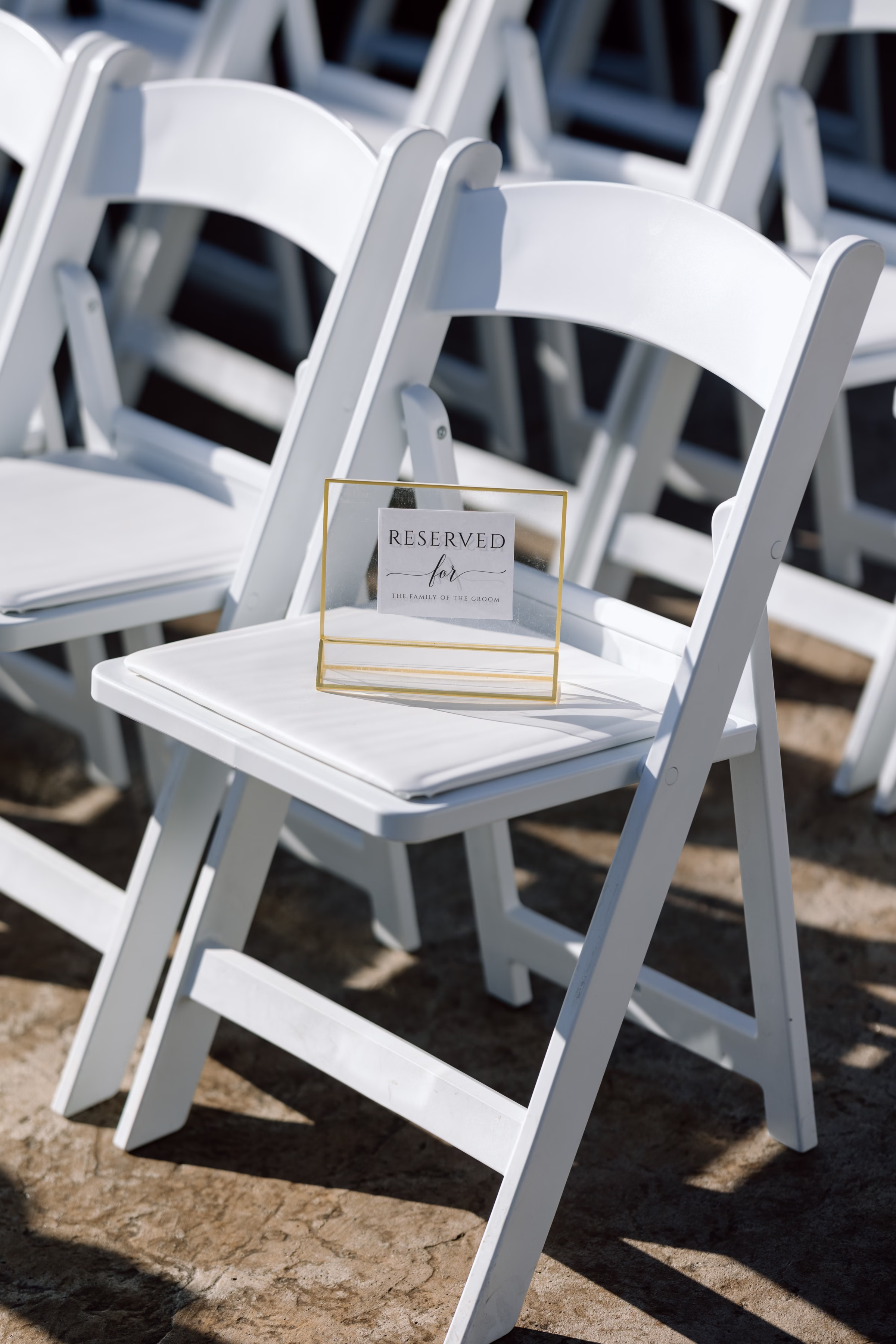 Nashville Wedding with Sunflower Details Hannah Lee Photography