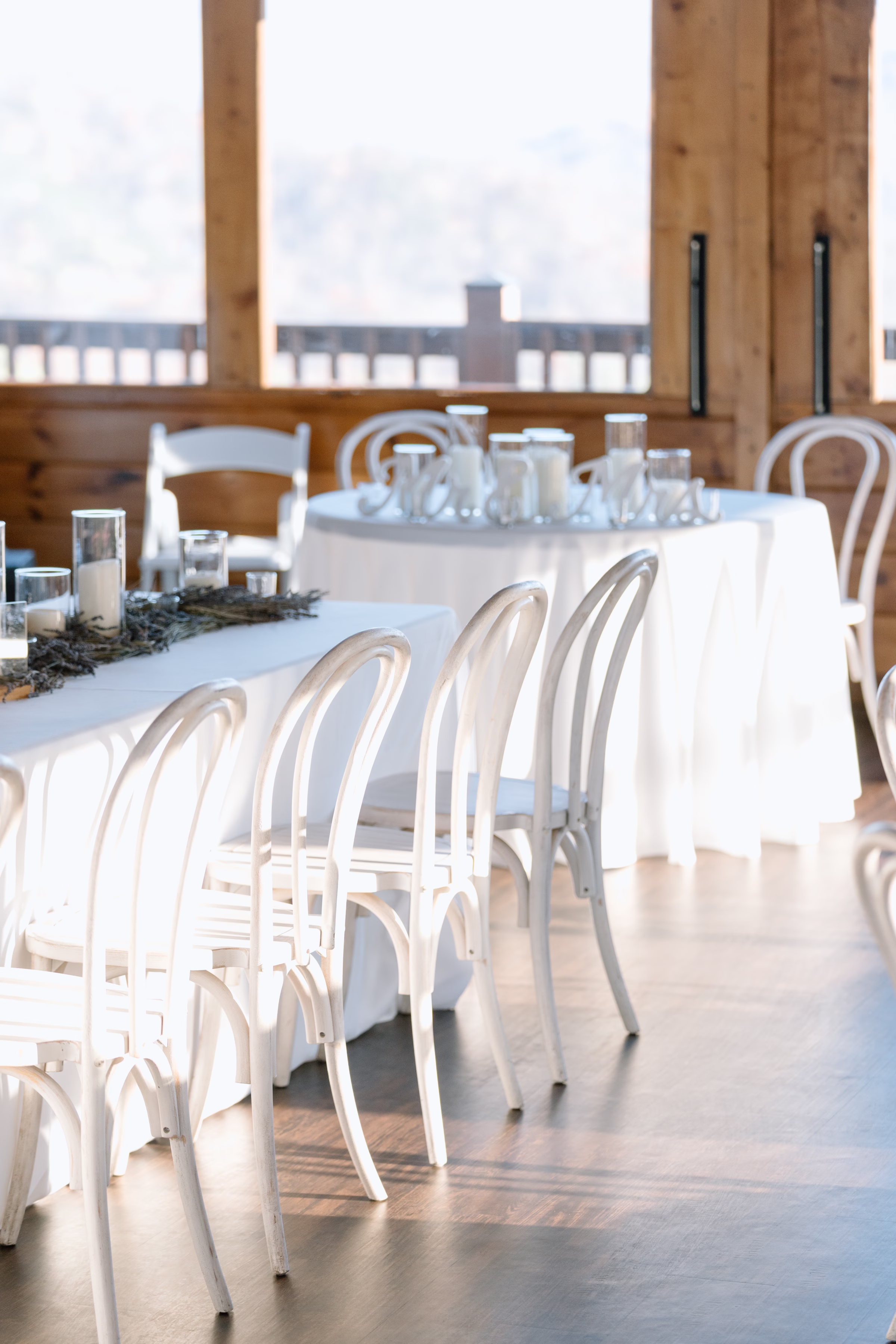 Nashville Wedding with Sunflower Details Hannah Lee Photography