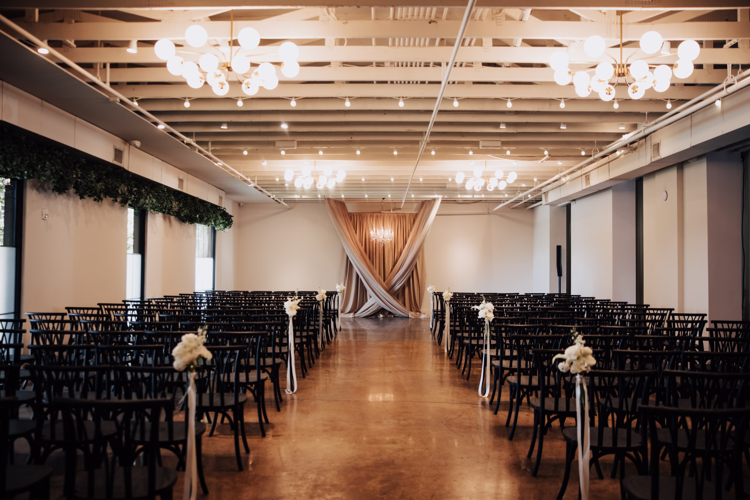 Black and White Wedding at Saint Elle on Nashville Bride Guide