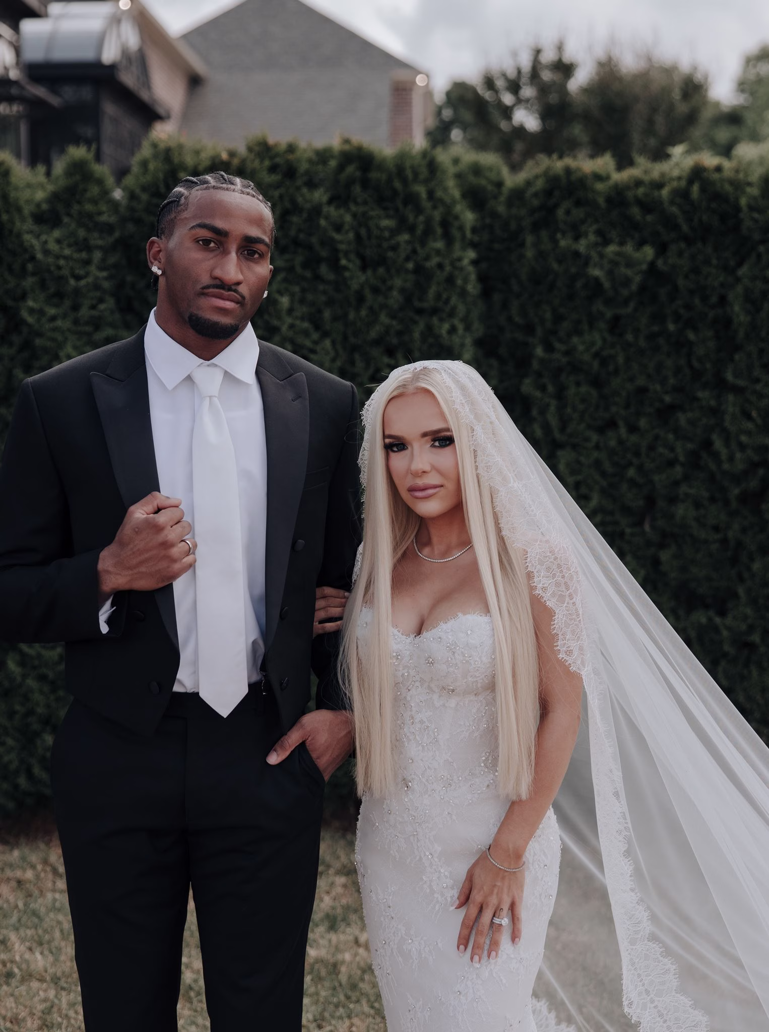 chicago bears jaylon and jaden jones wedding the wedding reporter podcast 101 - Chicago Bears' Wife Jaden Jones' Wedding to Jaylon Jones ft. Planner, Susanna of Lumi Accents Chicago Bears' Jaylon Jones Wedding to Jaden Jones | The Wedding Reporter Podcast
