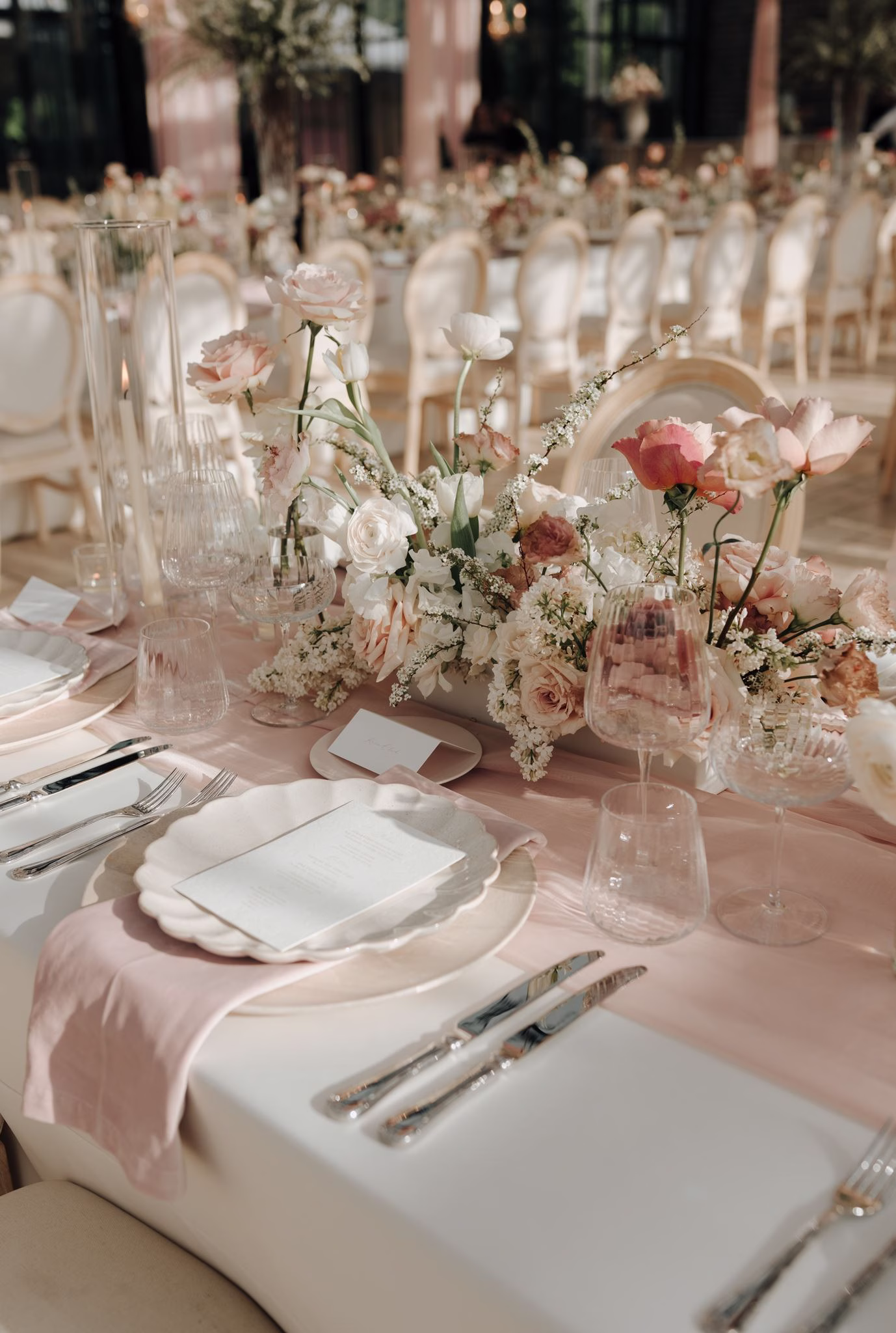 chicago bears jaylon and jaden jones wedding the wedding reporter podcast 108 - Chicago Bears' Wife Jaden Jones' Wedding to Jaylon Jones ft. Planner, Susanna of Lumi Accents Chicago Bears' Jaylon Jones Wedding to Jaden Jones | The Wedding Reporter Podcast