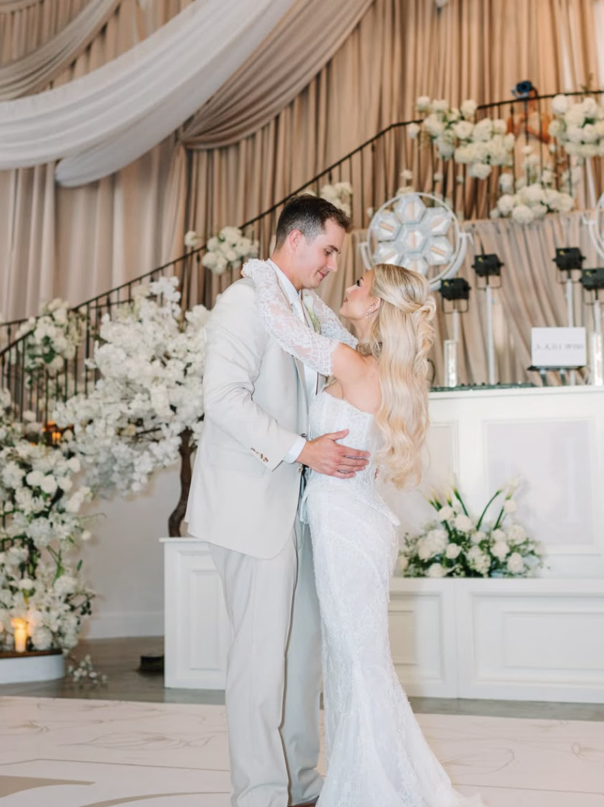 Titans Majorette Chloe Holladay Hubbard's Wedding to Kulyn Hubbard | The Wedding Reporter Podcast