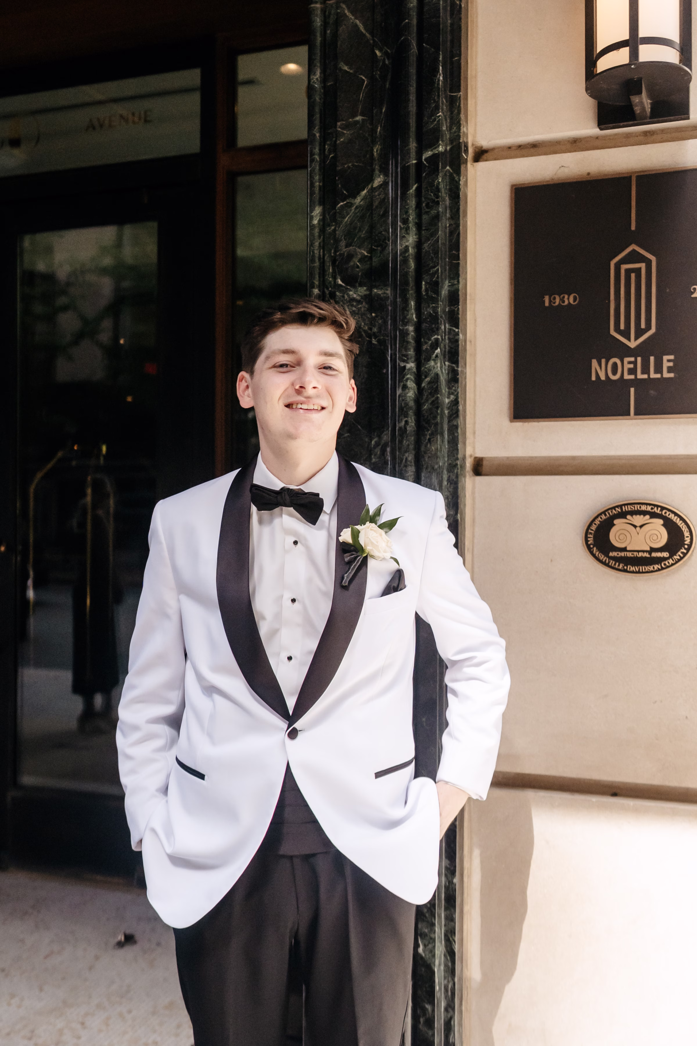 Elegant Black and White Wedding at Noelle Nashville Bride Guide