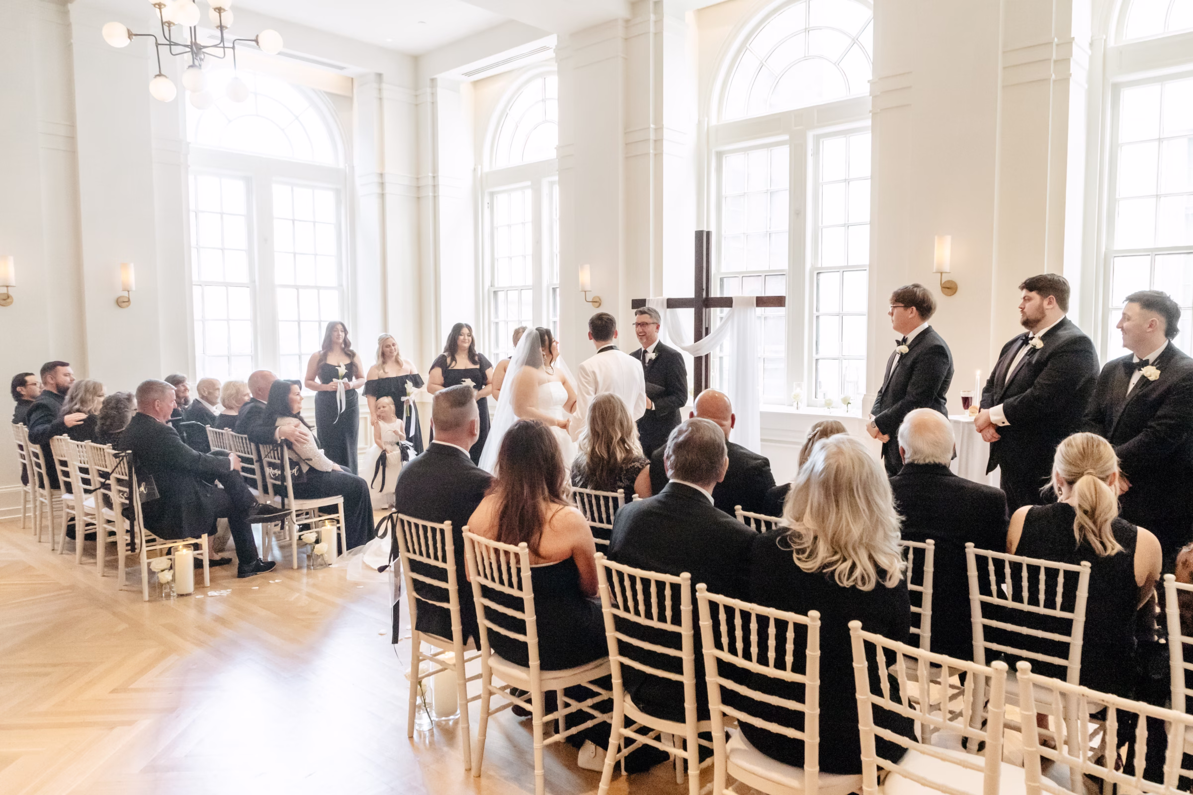 Elegant Black and White Wedding at Noelle Nashville Bride Guide