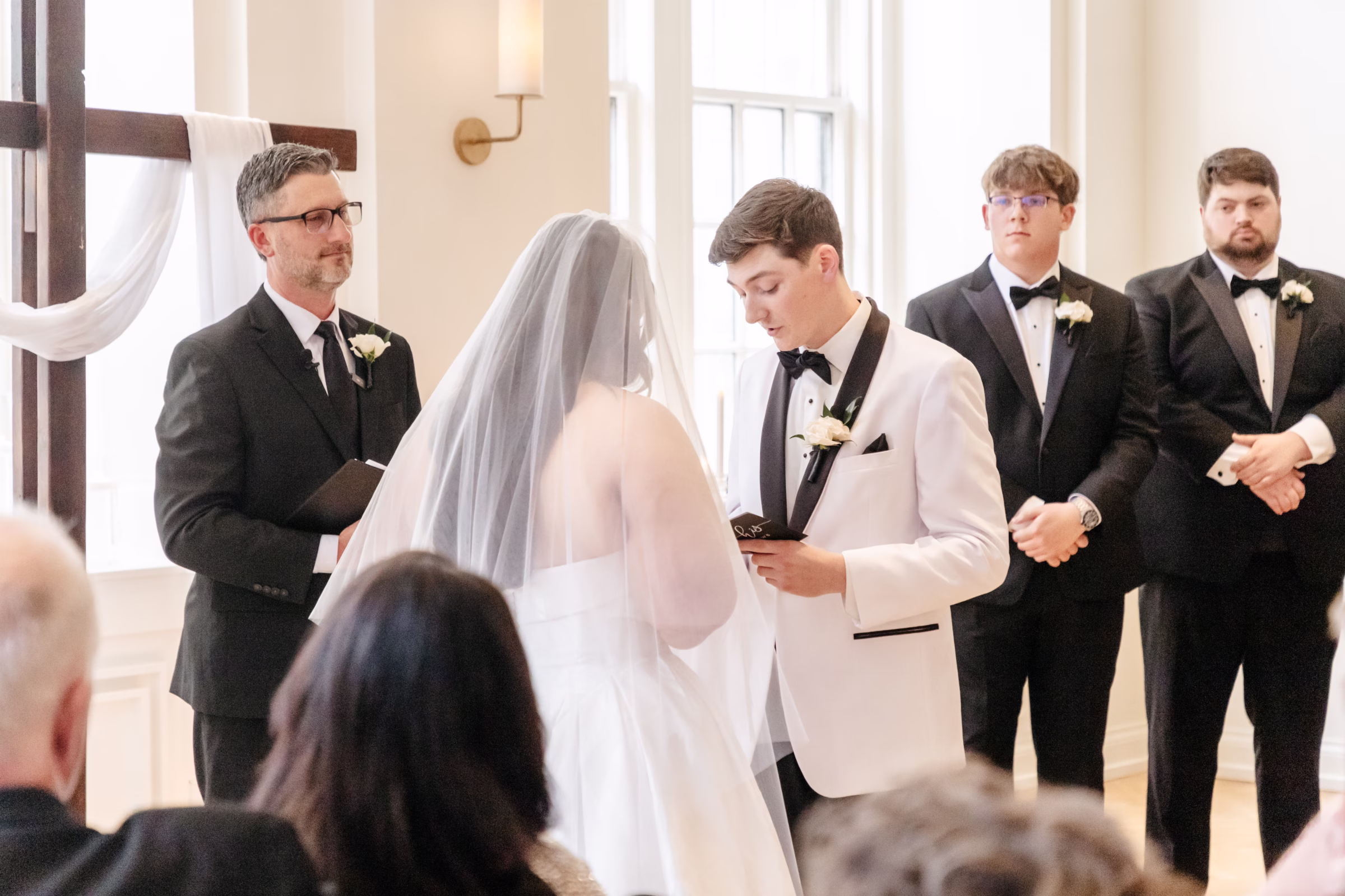 Elegant Black and White Wedding at Noelle Nashville Bride Guide