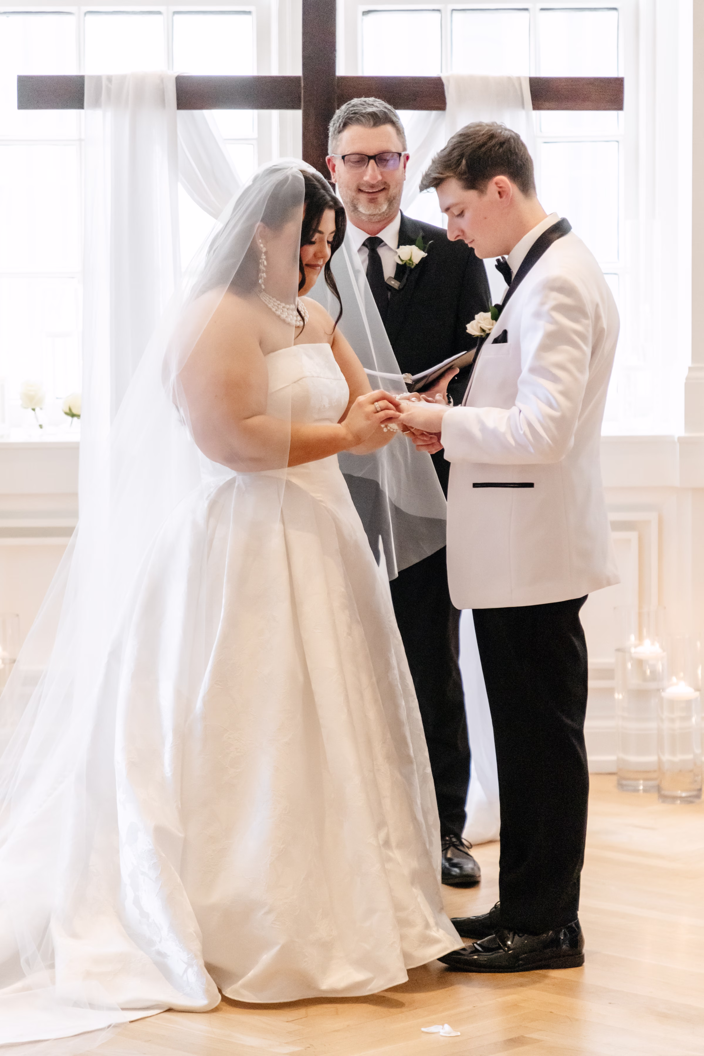 Elegant Black and White Wedding at Noelle Nashville Bride Guide