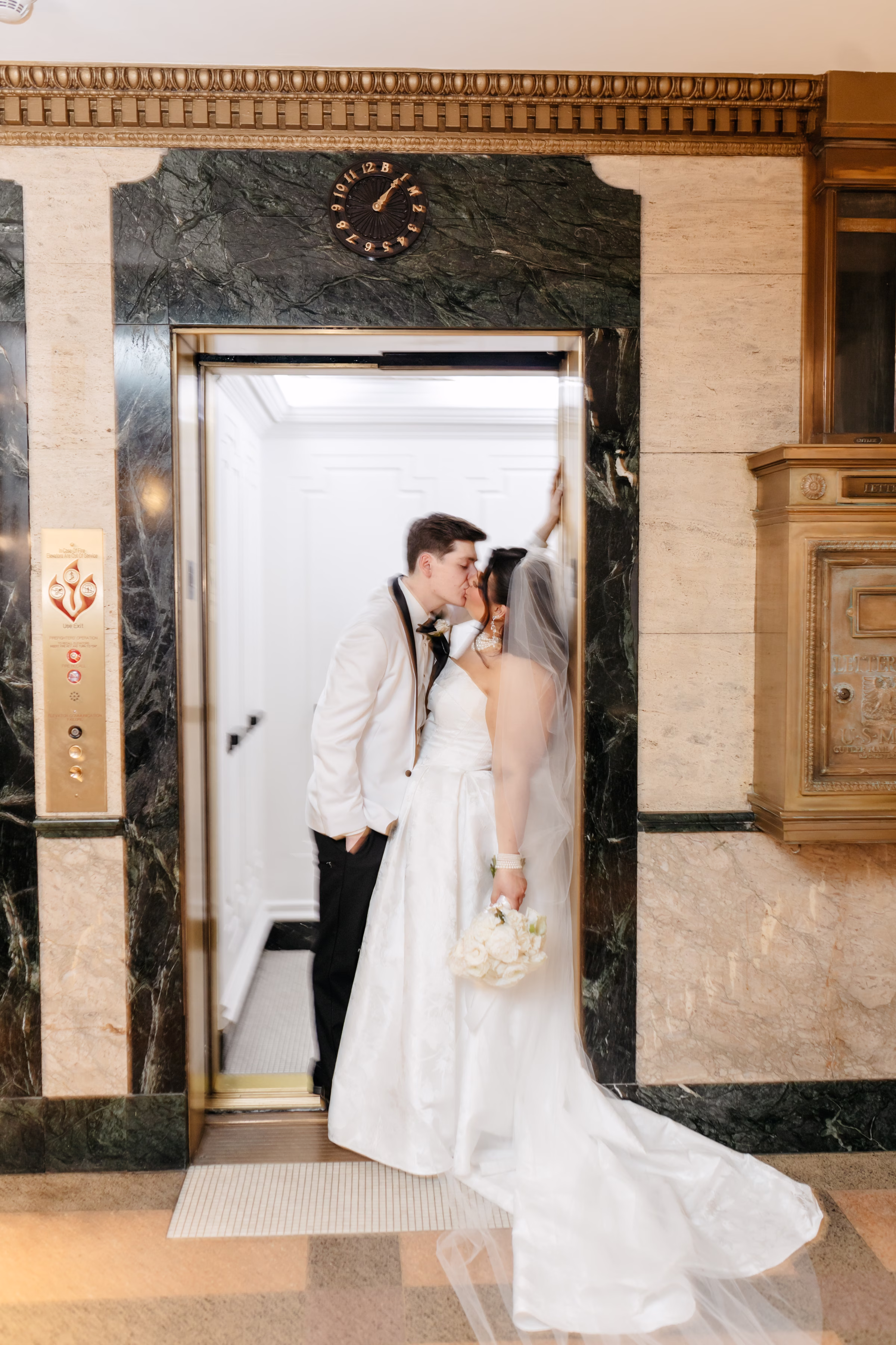 Elegant Black and White Wedding at Noelle Nashville Bride Guide