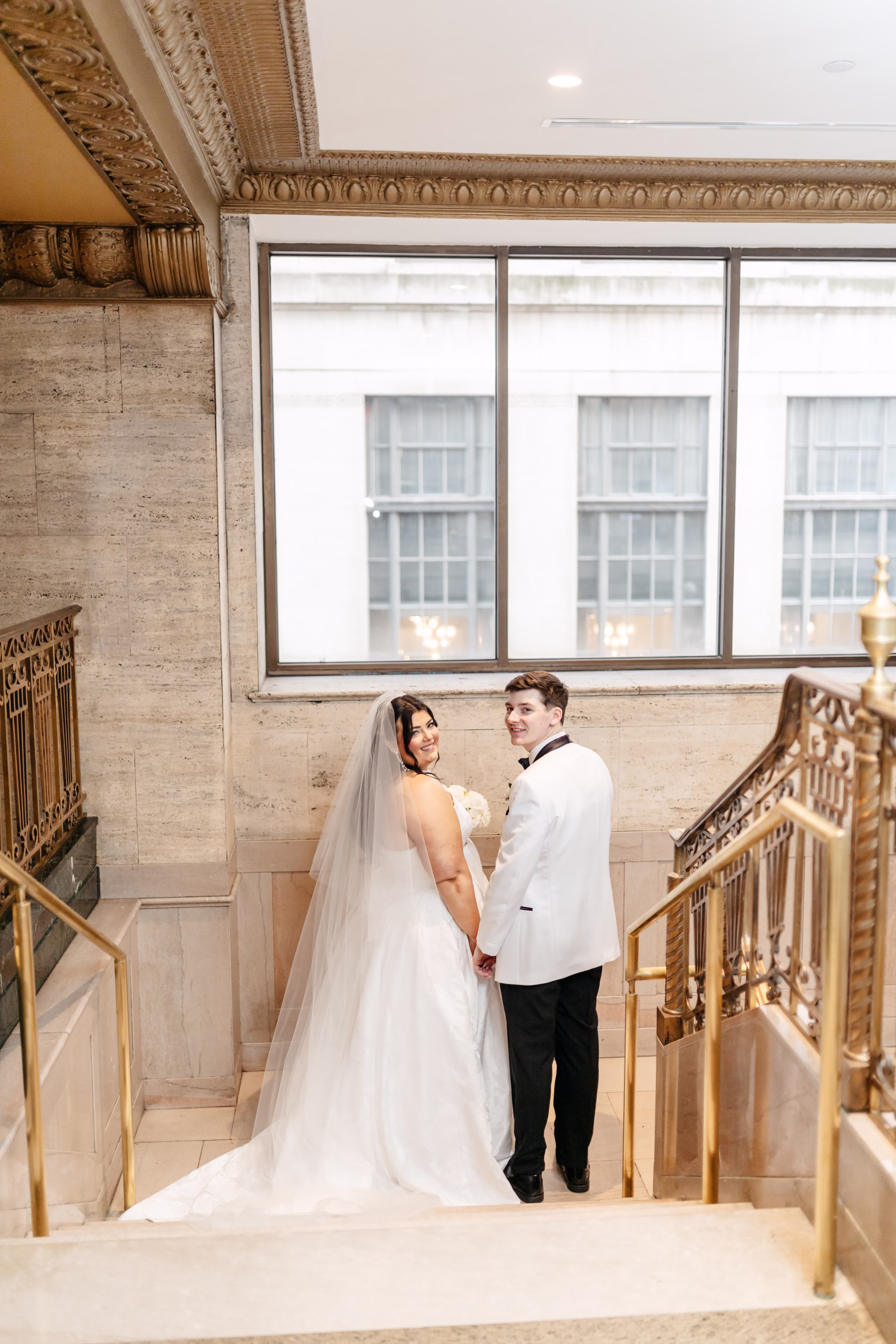 Elegant Black and White Wedding at Noelle Nashville Bride Guide