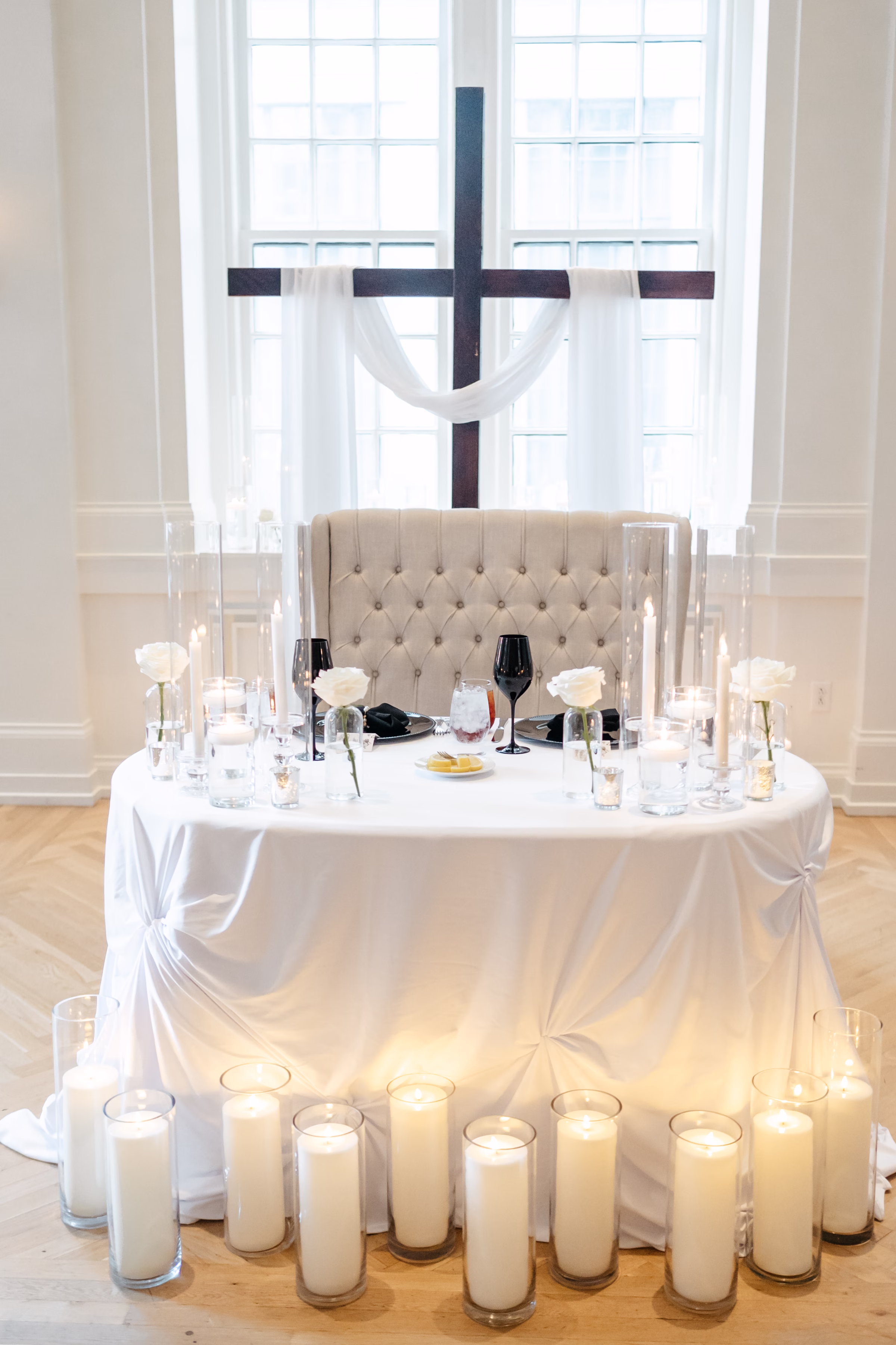 Elegant Black and White Wedding at Noelle Nashville Bride Guide