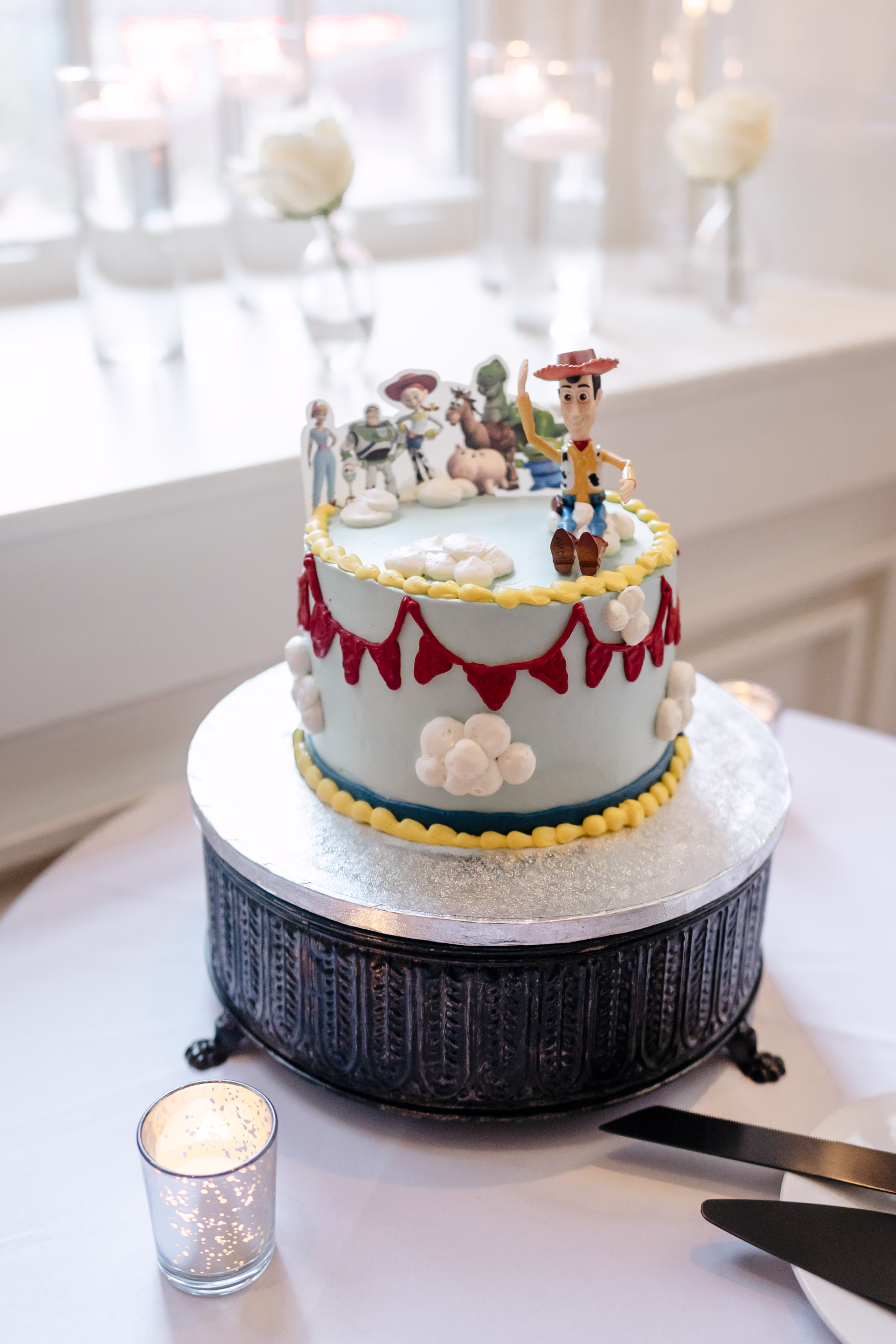Elegant Black and White Wedding at Noelle Nashville Bride Guide