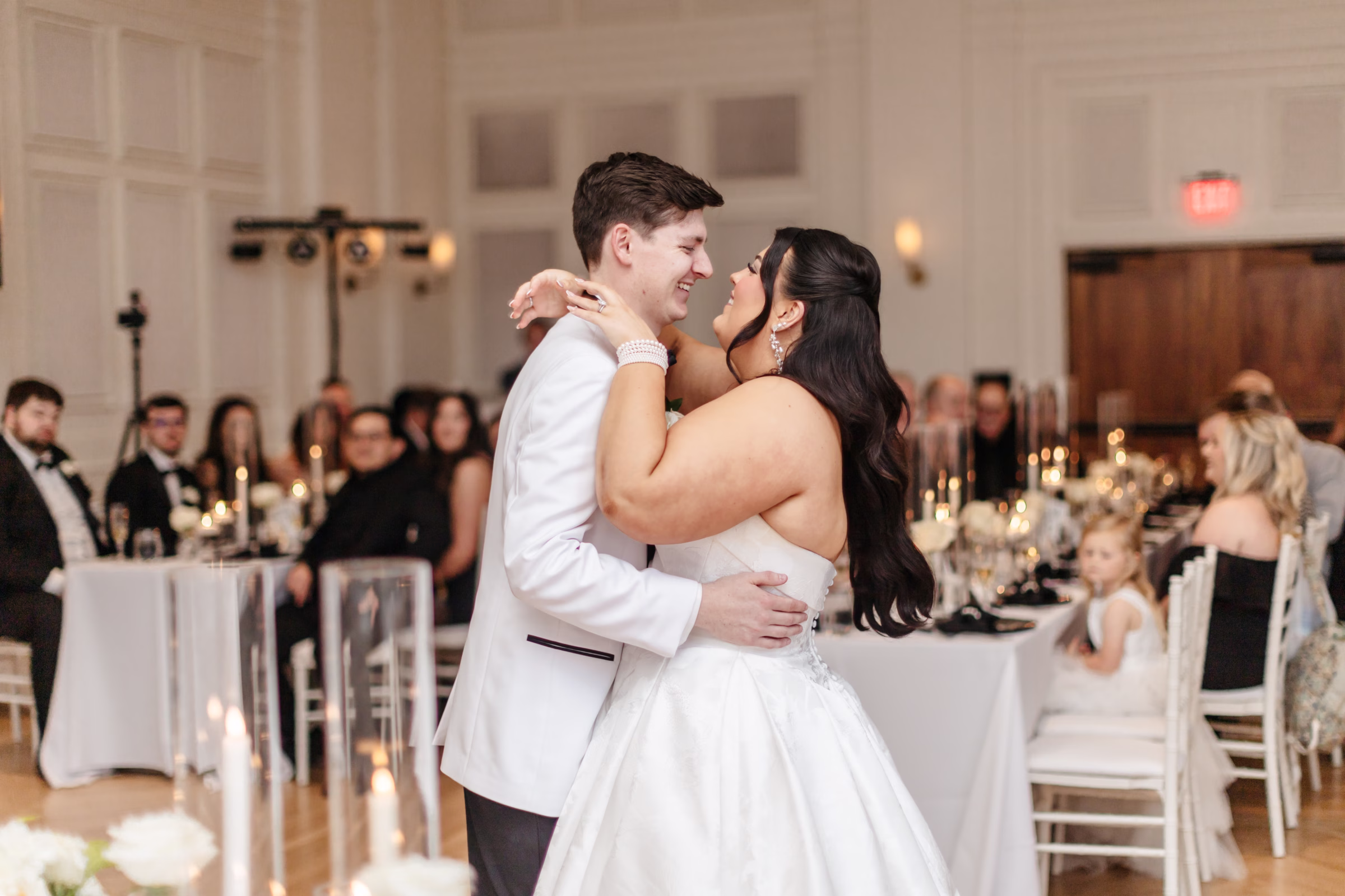 Elegant Black and White Wedding at Noelle Nashville Bride Guide