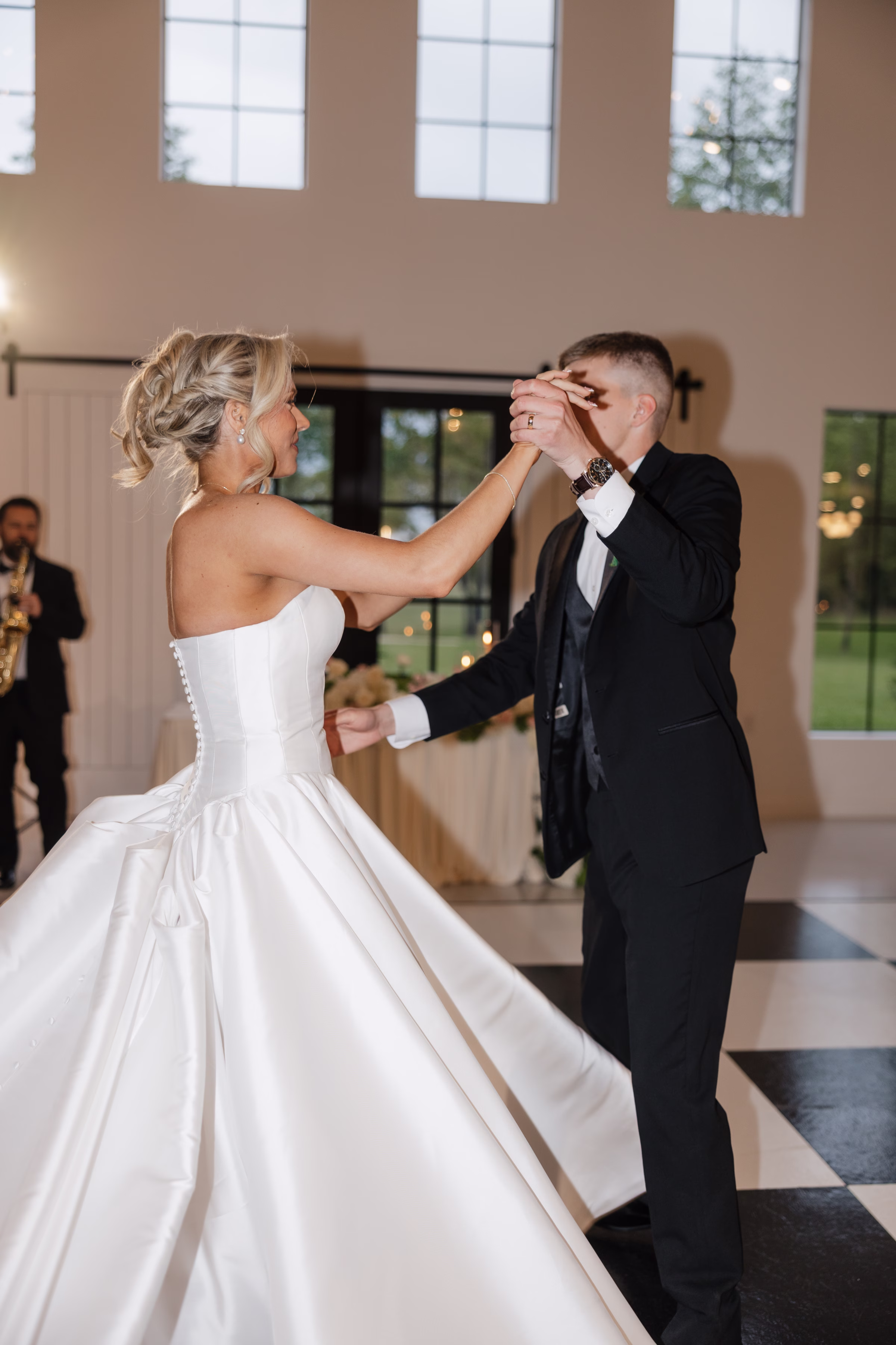 Nashville Vintage Spring Wedding at The Monroe Sydney Breland Photography