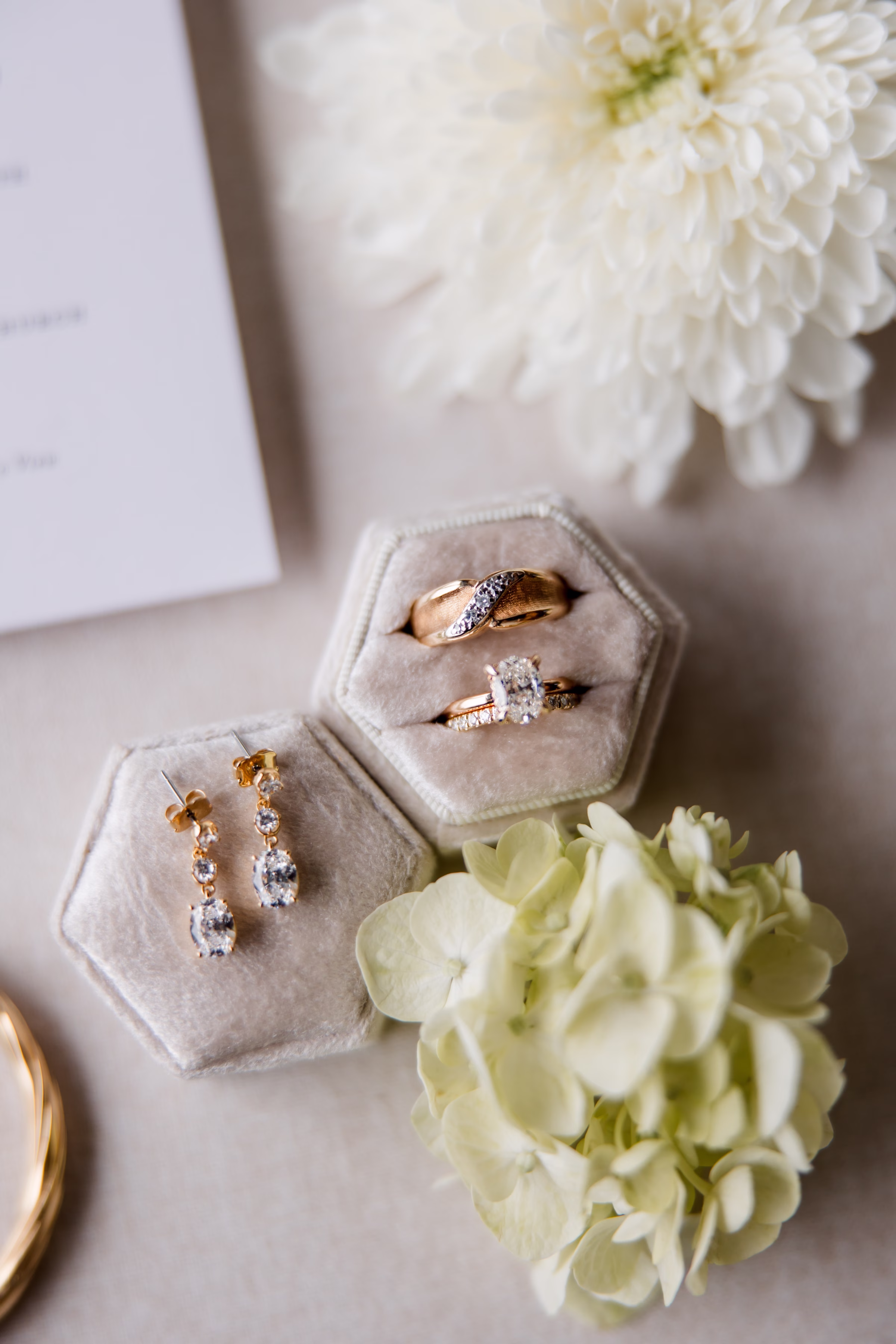 Coastal Inspired Nashville Wedding Room With A View | John Myers Photography
