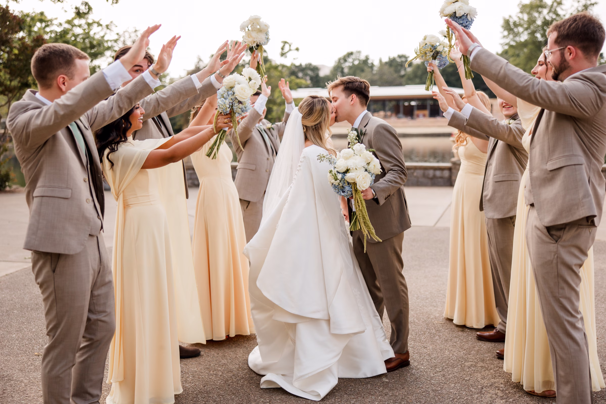 Coastal Inspired Nashville Wedding Room With A View | John Myers Photography