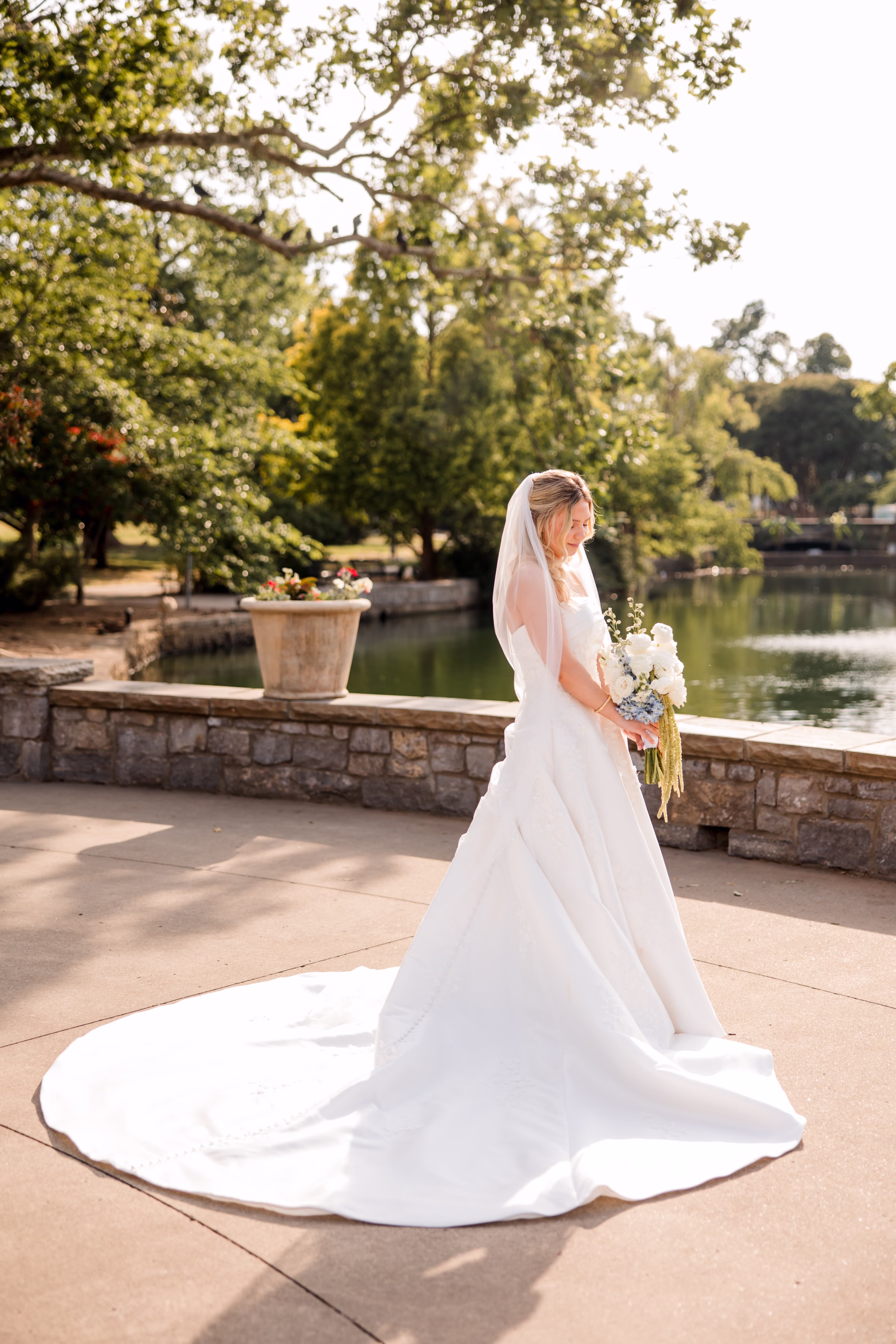 Coastal Inspired Nashville Wedding Room With A View | John Myers Photography