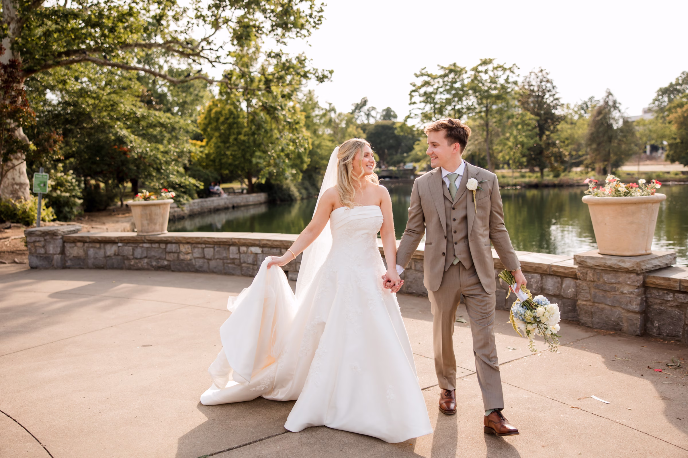 Coastal Inspired Nashville Wedding Room With A View | John Myers Photography