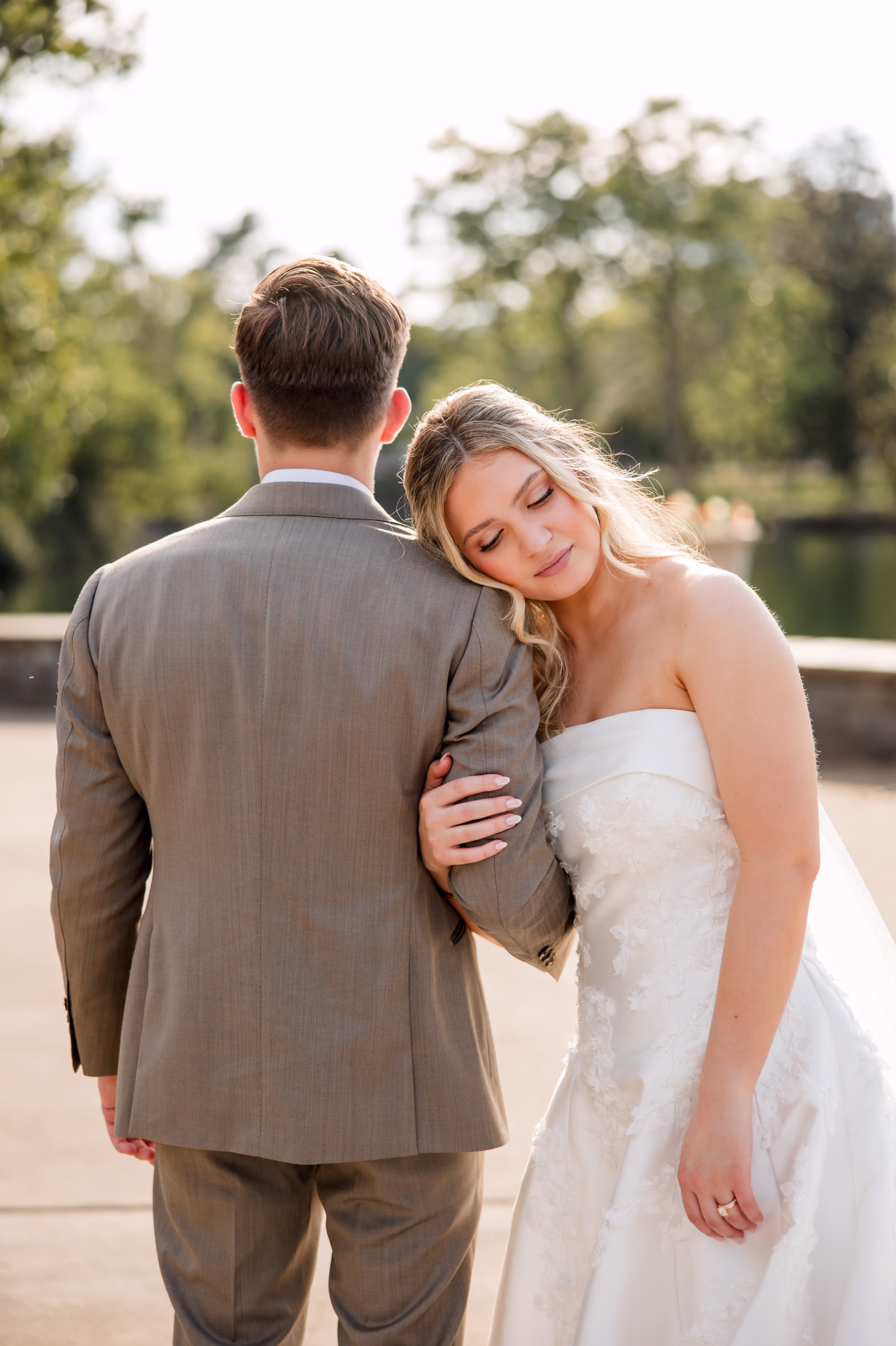 Coastal Inspired Nashville Wedding Room With A View | John Myers Photography