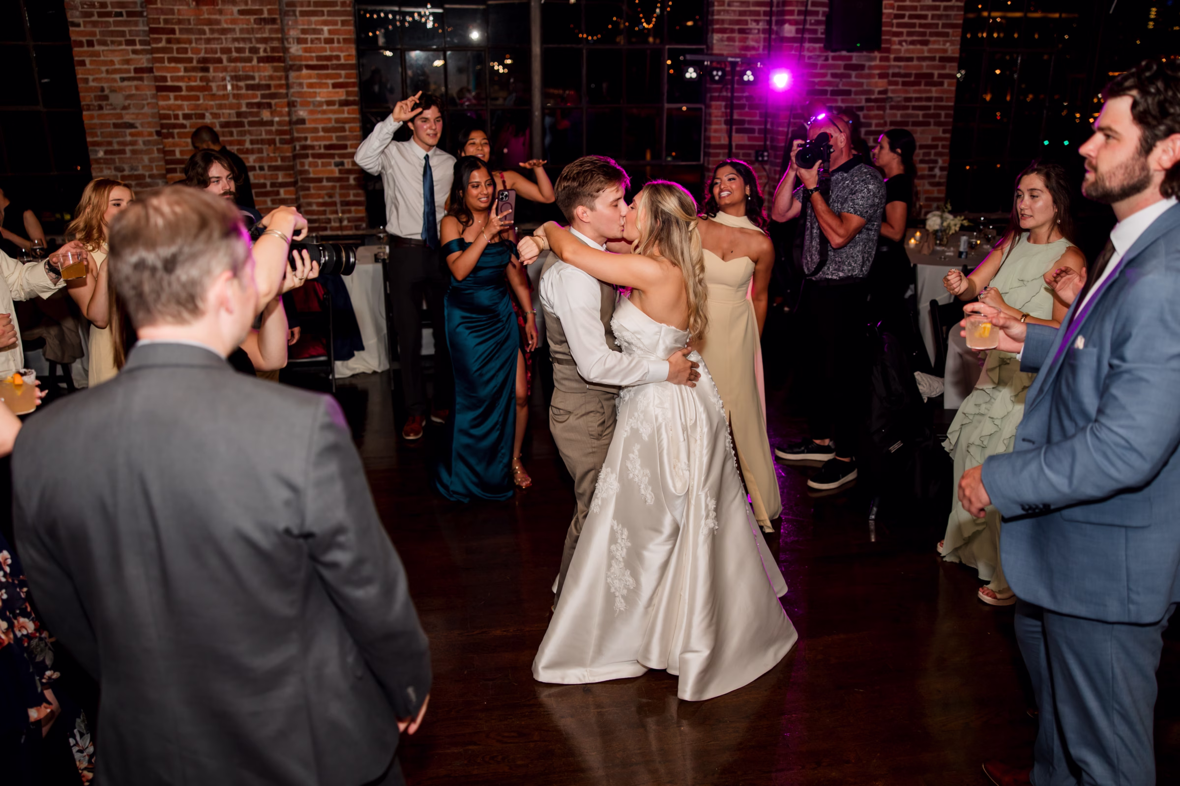 Coastal Inspired Nashville Wedding Room With A View | John Myers Photography