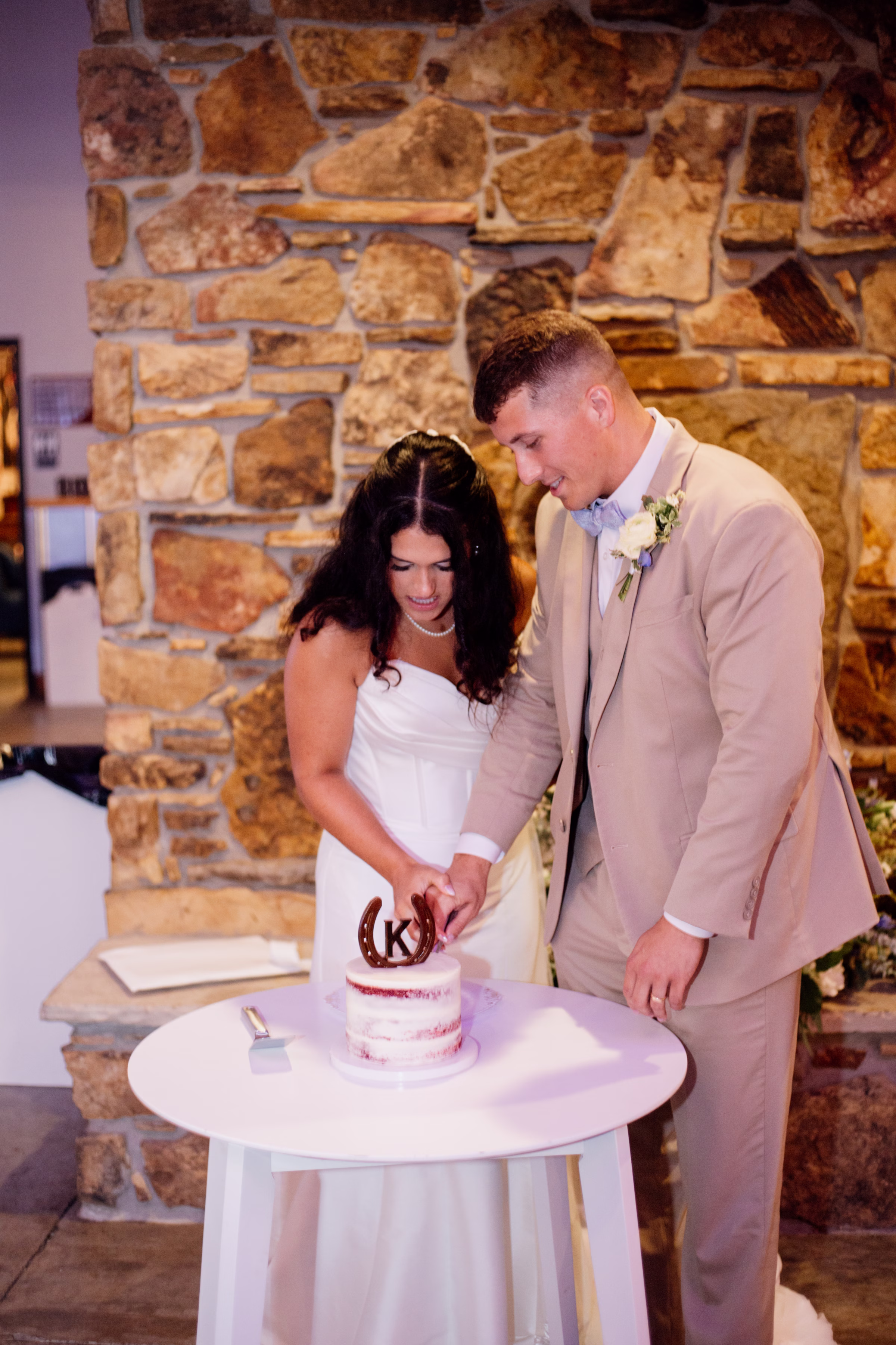 burdoc farms 500th wedding with cowboy boots nashville bride guide 150 1